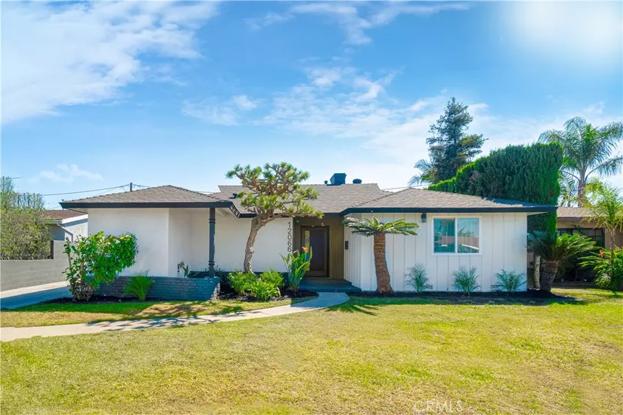 12066 Horley Ave., Downey, CA 90242