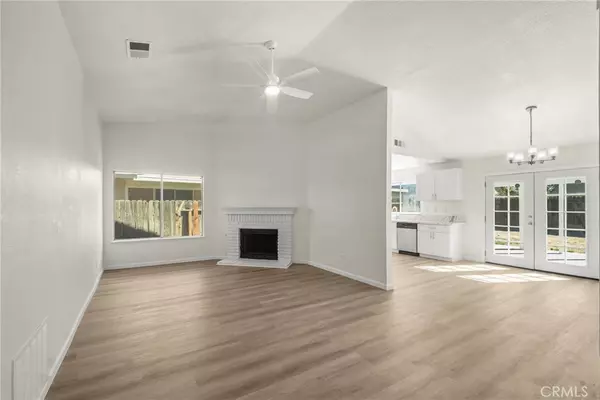 Rosamond, CA 93560,2130 Matthew AVE