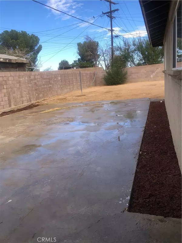 Victorville, CA 92395,16134 Colina