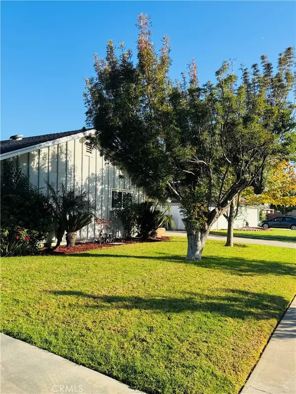 Riverside, CA 92503,8741 Harper CT