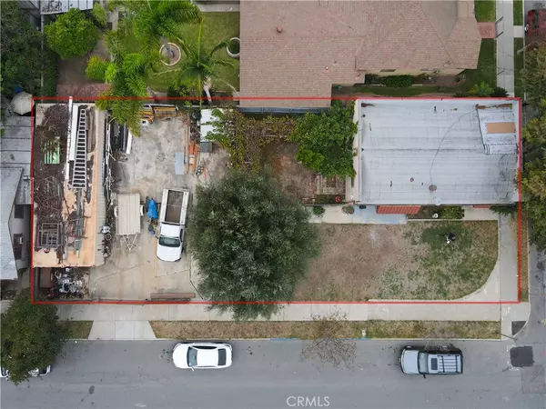 Santa Ana, CA 92701,120 N Hathaway