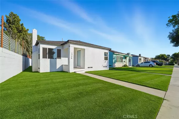 Compton, CA 90221,1736 N Mcdivitt AVE