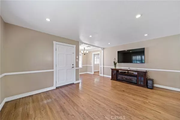 Whittier, CA 90601,12321 Dorland ST