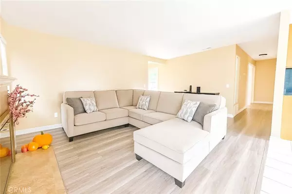 Riverside, CA 92506,7073 New Mexico