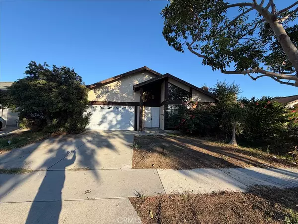 Cerritos, CA 90703,17422 Vierra