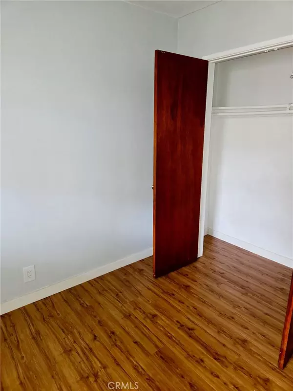 Compton, CA 90220,410 W Magnolia ST #2