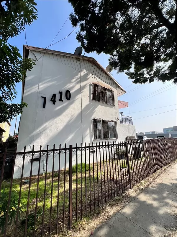 Huntington Park, CA 90255,7410 Marbrisa