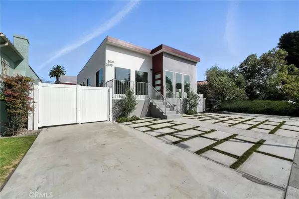 Los Angeles, CA 90016,3031 Vineyard AVE #2