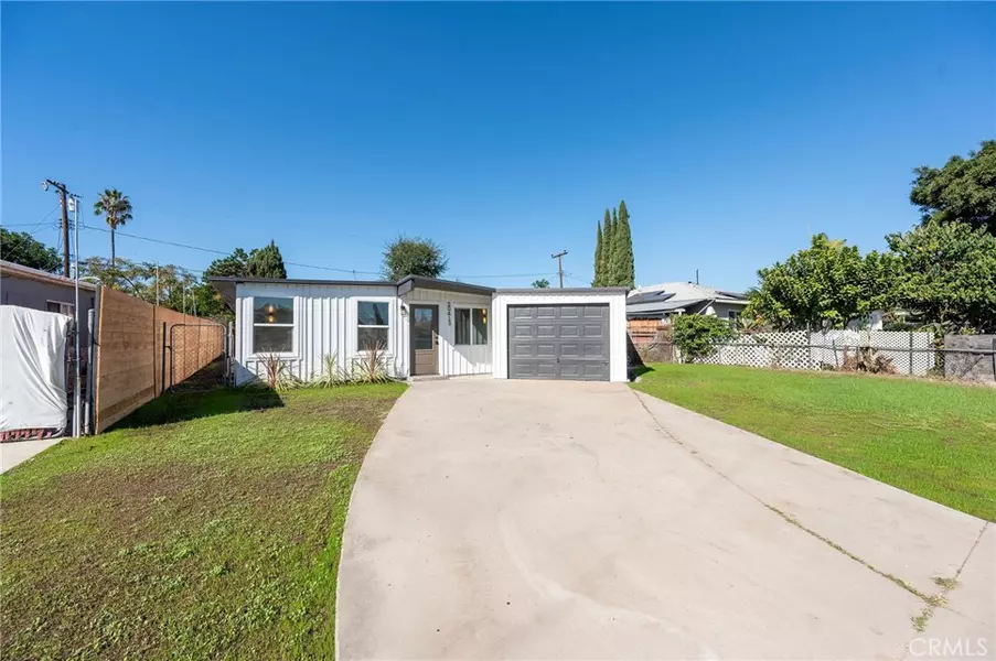 20413 Clarkdale, Lakewood, CA 90715