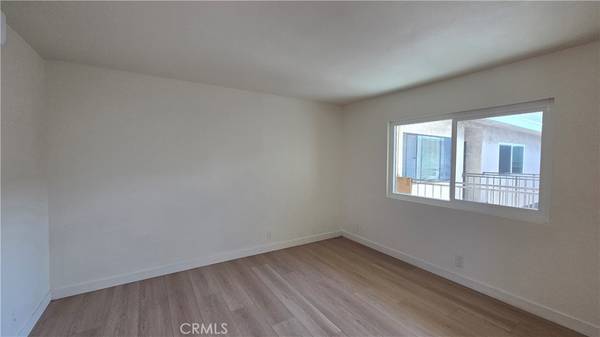 Lawndale, CA 90260,15917 Prairie #5