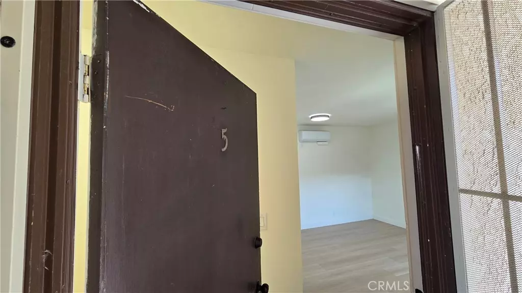 Lawndale, CA 90260,15917 Prairie #5