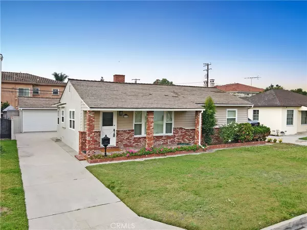 Downey, CA 90240,8620 Lubec ST