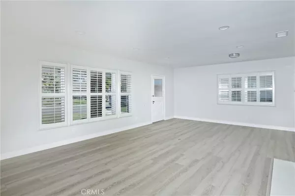 Downey, CA 90240,8620 Lubec ST