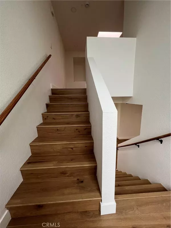 Long Beach, CA 90805,1731 E 68th