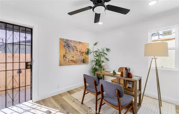 Los Angeles, CA 90003,426 W 63rd PL