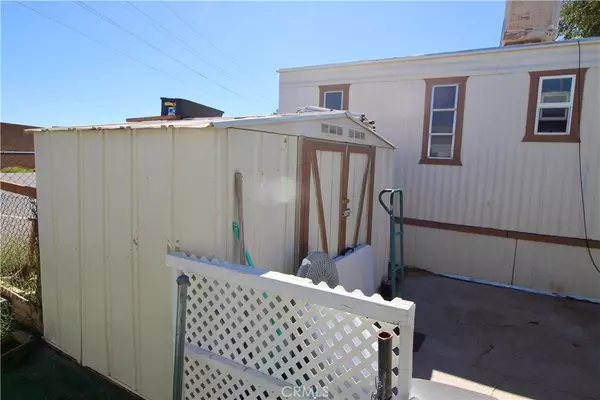 Adelanto, CA 92301,11423 Chamberlaine WAY #58