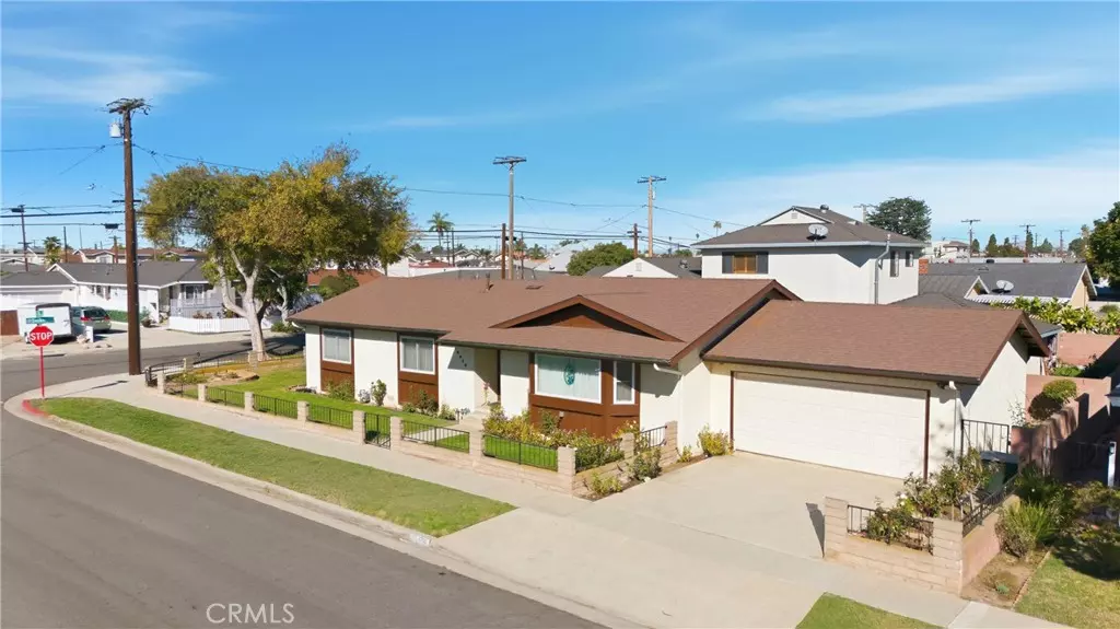 16956 S Denker AVE, Gardena, CA 90247