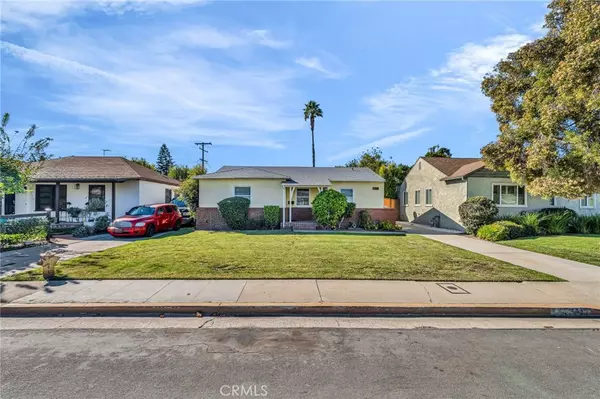 8711 8711 Lilienthal Avenue, Los Angeles, CA 90045