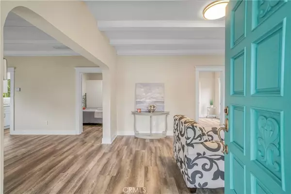 Los Angeles, CA 90037,710 W 49th PL