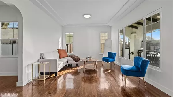 Los Angeles, CA 90044,715 W 104th St