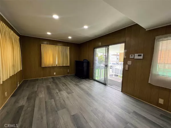 Bellflower, CA 90706,9235 Artesia Blvd #5