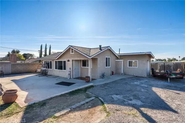 Yucaipa, CA 92399,12672 4th