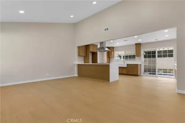 Cerritos, CA 90703,11524 Jerry
