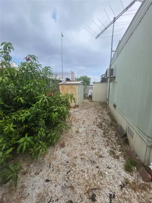 Covina, CA 91722,1324 N Citrus AVE #12