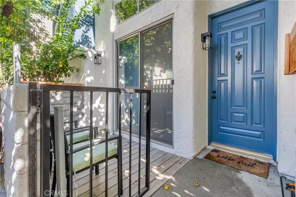 Valley Village, CA 91607,12334 Chandler #C