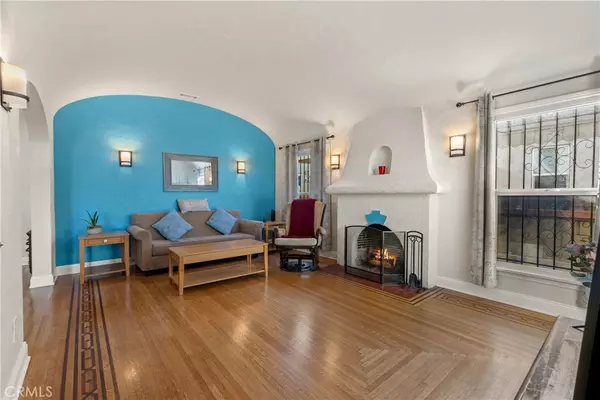 Los Angeles, CA 90047,1848 W 78th