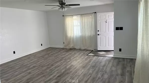 Hawthorne, CA 90250,4061 W 132nd #C