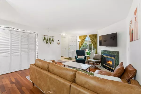 Glendale, CA 91206,618 N Howard #122