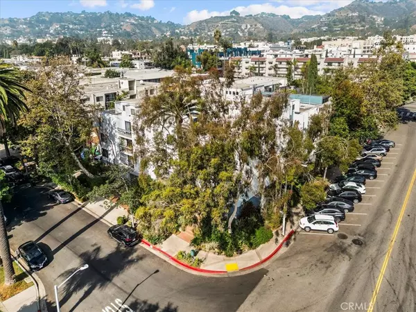 West Hollywood, CA 90046,7505 Hampton Avenue #4