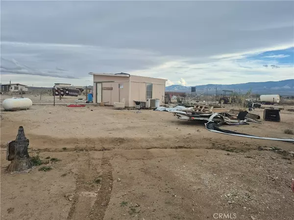 Lucerne Valley, CA 92356,34143 Northside