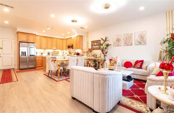 Fontana, CA 92335,16425 Arrow #1214