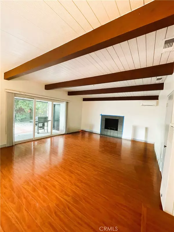 South Gate, CA 90280,11313 Pennsylvania