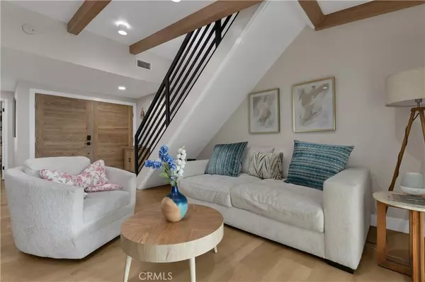 La Mirada, CA 90638,15310 Tricia