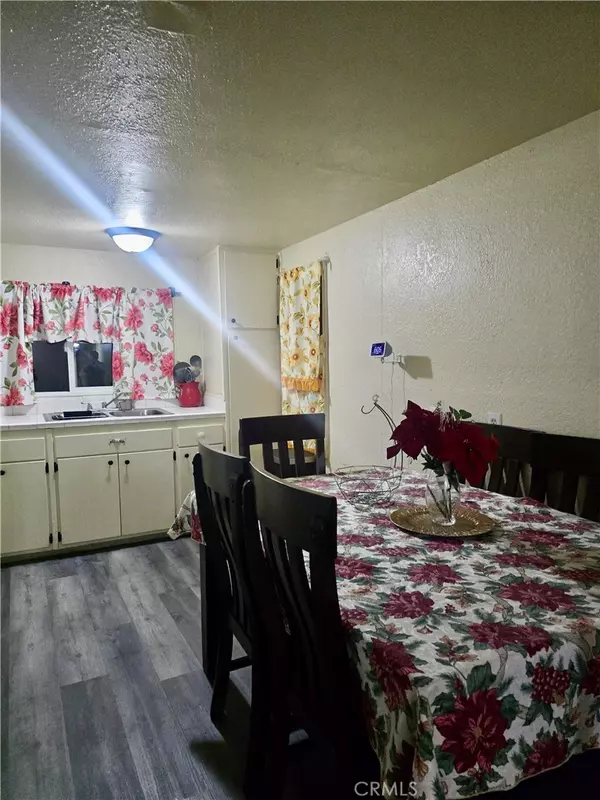 Victorville, CA 92395,16397 South D St #38