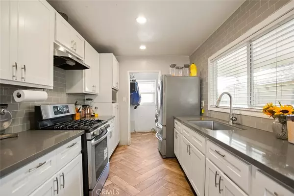 Compton, CA 90222,2020 N Nestor