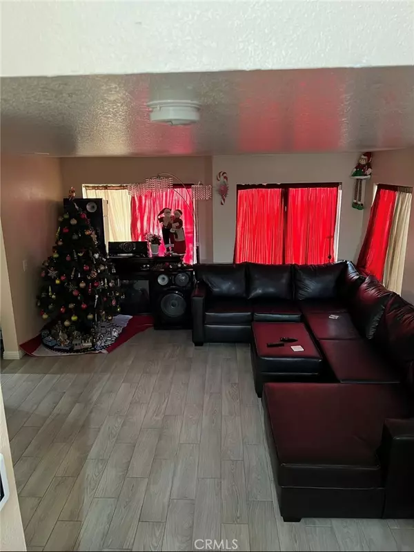 Victorville, CA 92394,14565 Green River RD