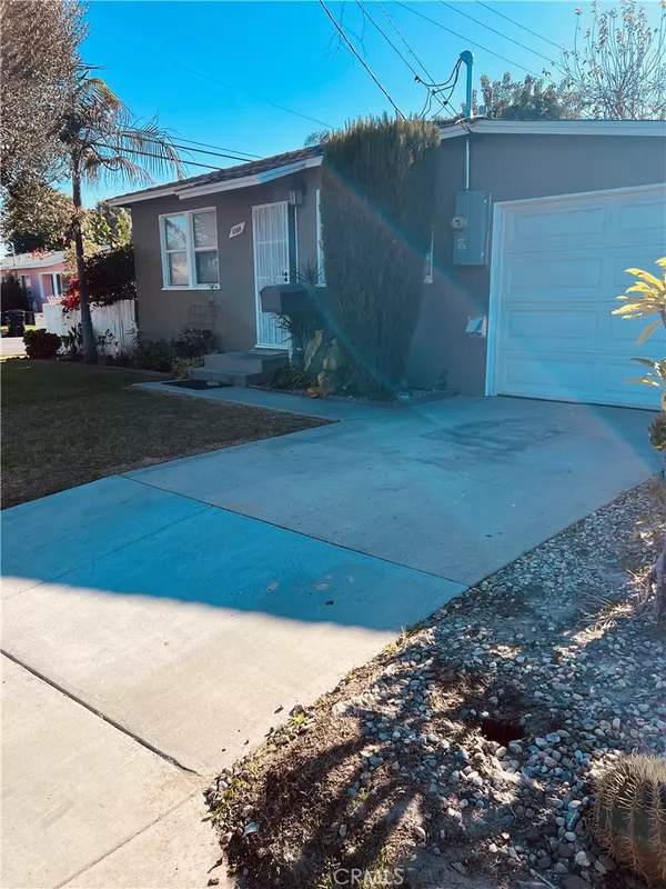 Downey, CA 90242,8564 Cole