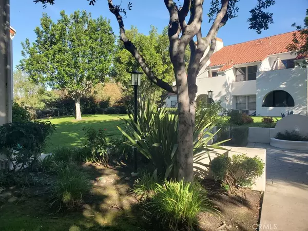 San Diego, CA 92128,16130 Avenida Venusto #21