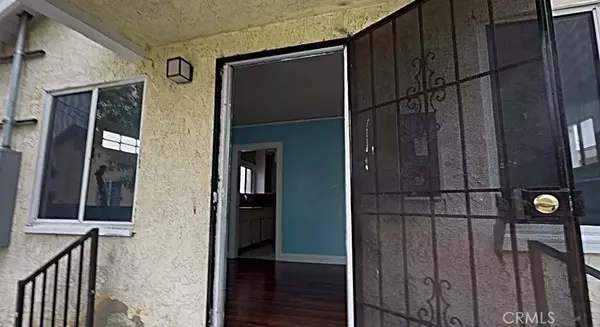 Los Angeles, CA 90043,5142 S 4th AVE