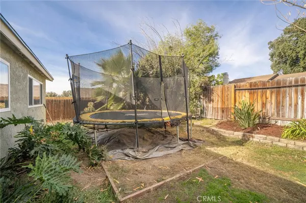 Redlands, CA 92374,1439 Cambridge AVE