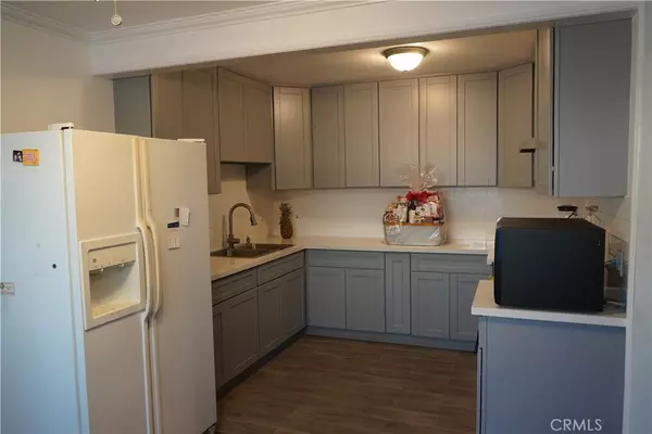 11068 Penrose ST, Sun Valley, CA 91352