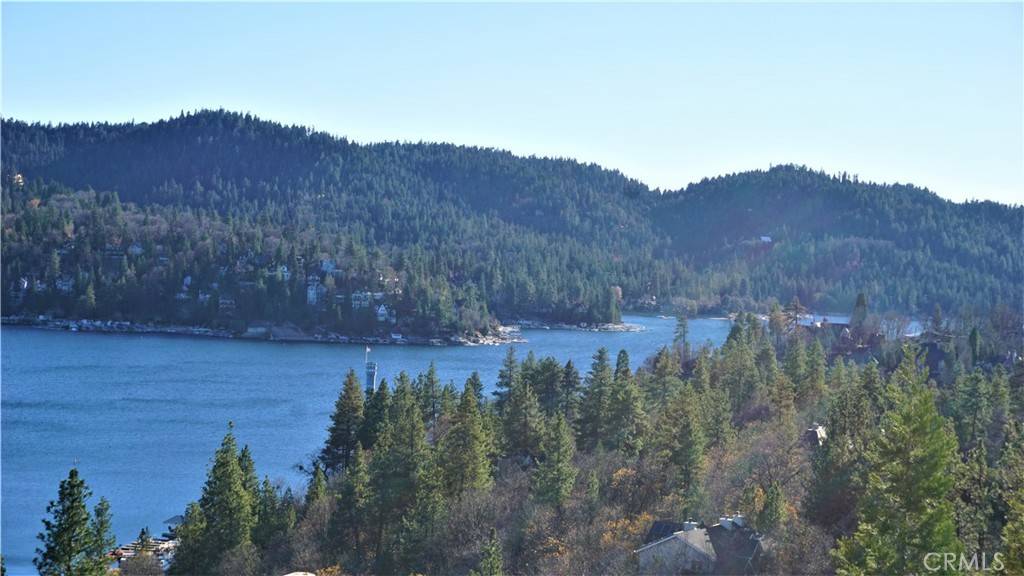 Lake Arrowhead, CA 92352,1266 Yosemite DR