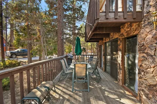 Big Bear City, CA 92314,425 Barrett WAY