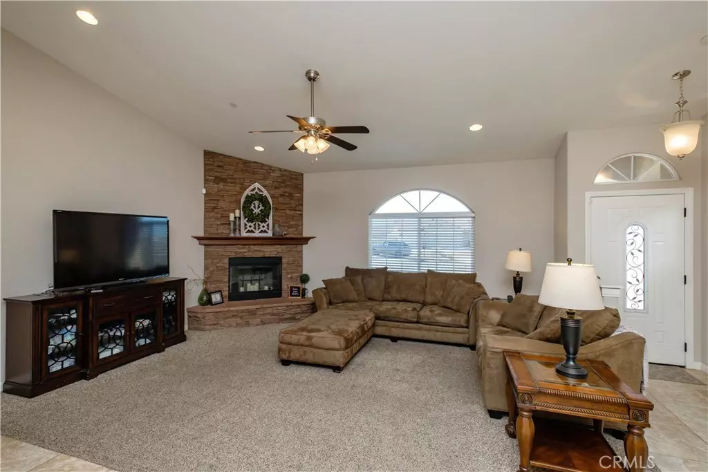 Hesperia, CA 92345,7201 Crockett AVE