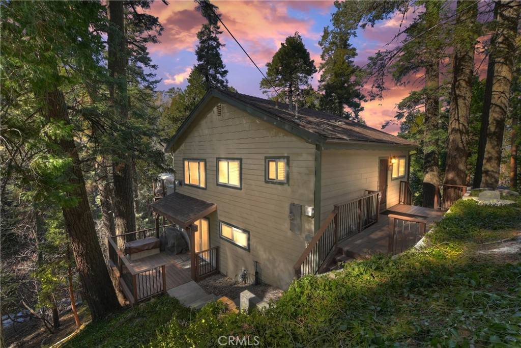 Lake Arrowhead, CA 92352,576 Kuffel Canyon RD