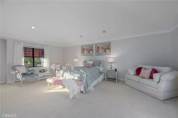 Redlands, CA 92373,1636 Benita Marie Crest